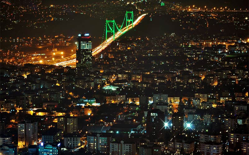 istanbul at night